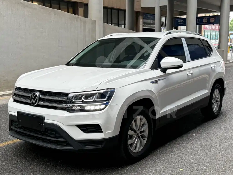 Volkswagen Tharu
