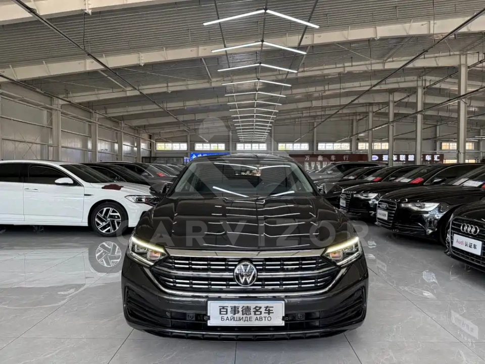 Volkswagen Sagitar