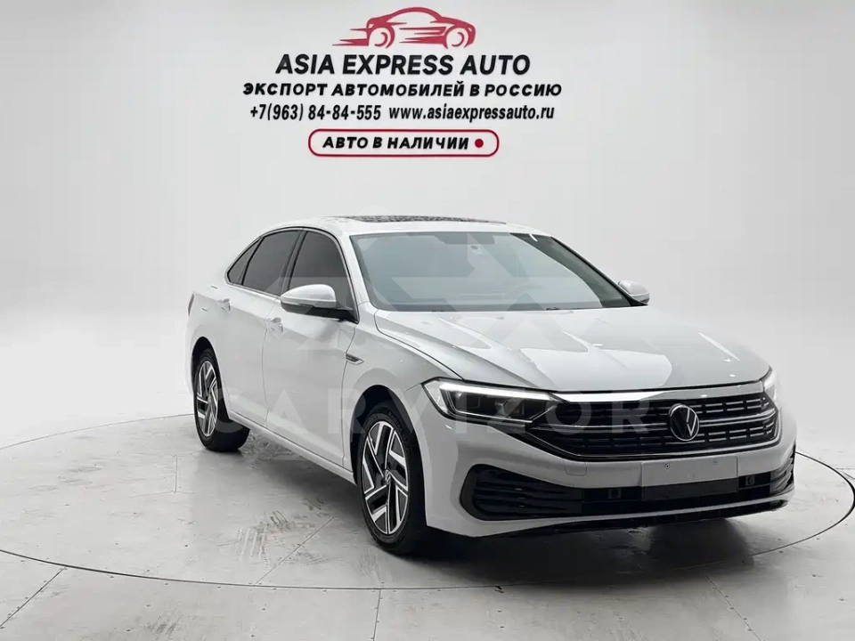 Volkswagen Sagitar