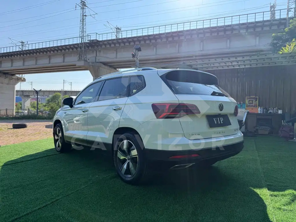 Volkswagen Tharu