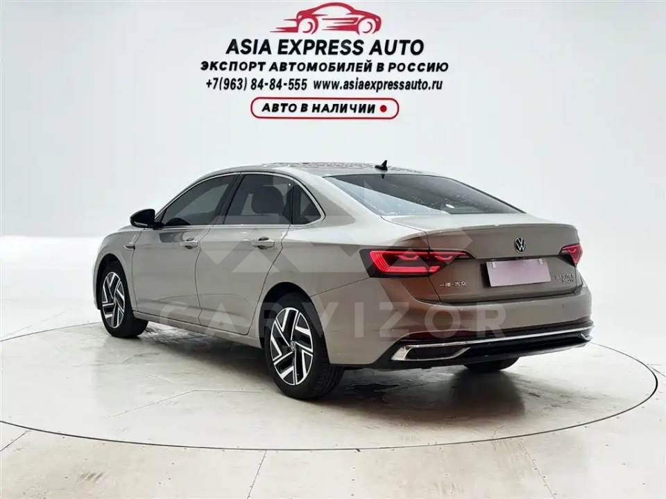 Volkswagen Sagitar