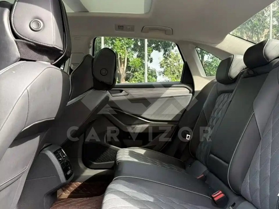 Volkswagen Sagitar