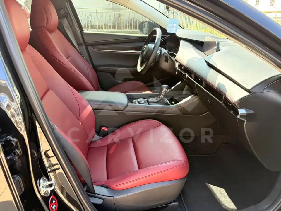 Mazda 3 Axela