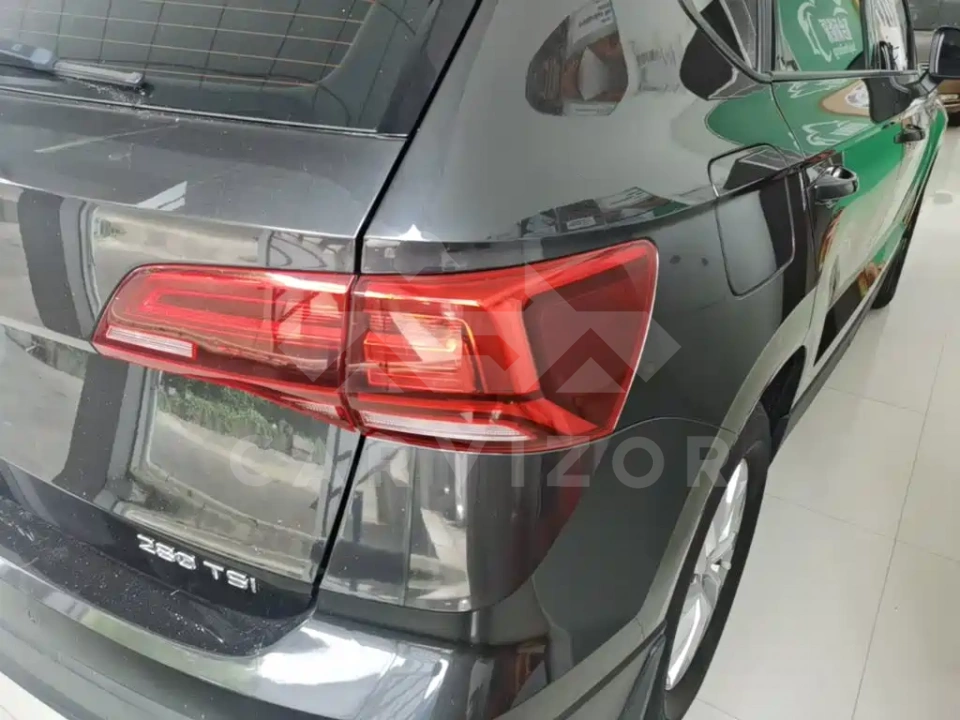 Volkswagen Tharu