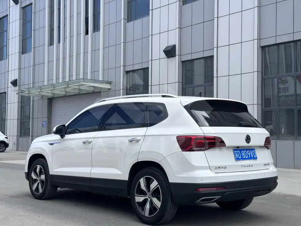 Volkswagen Tharu