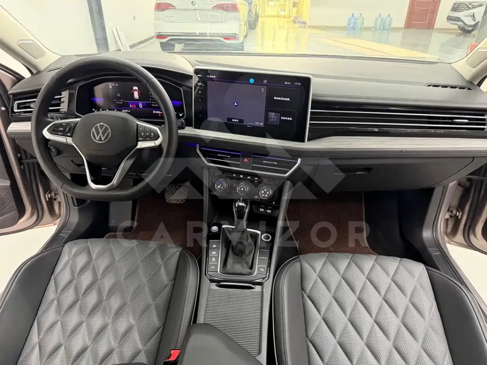 Volkswagen Sagitar