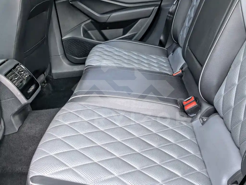 Volkswagen Sagitar