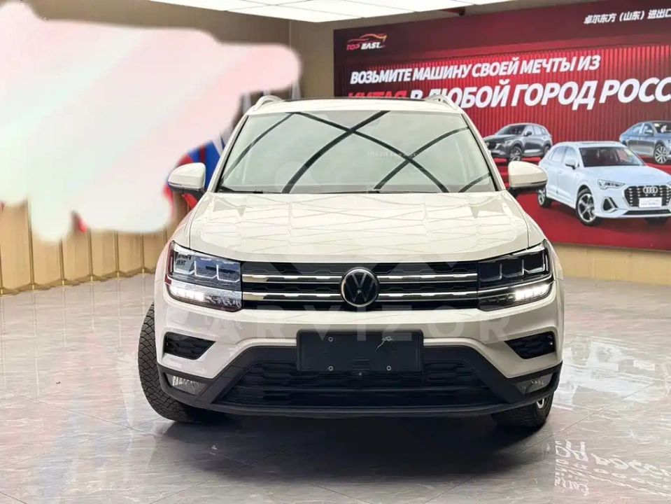 Volkswagen Tharu
