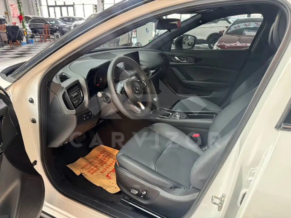 Mazda CX-4