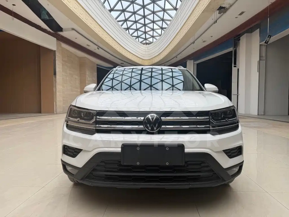 Volkswagen Tharu