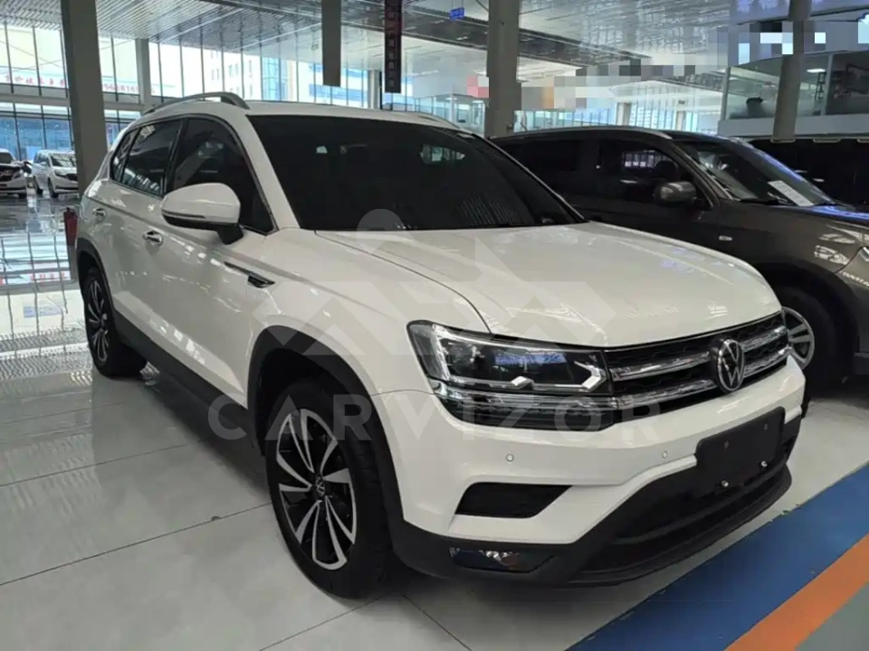 Volkswagen Tharu