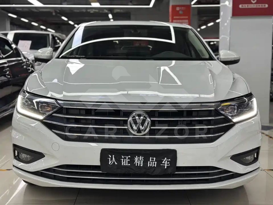 Volkswagen Sagitar