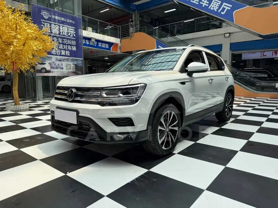 Volkswagen Tharu