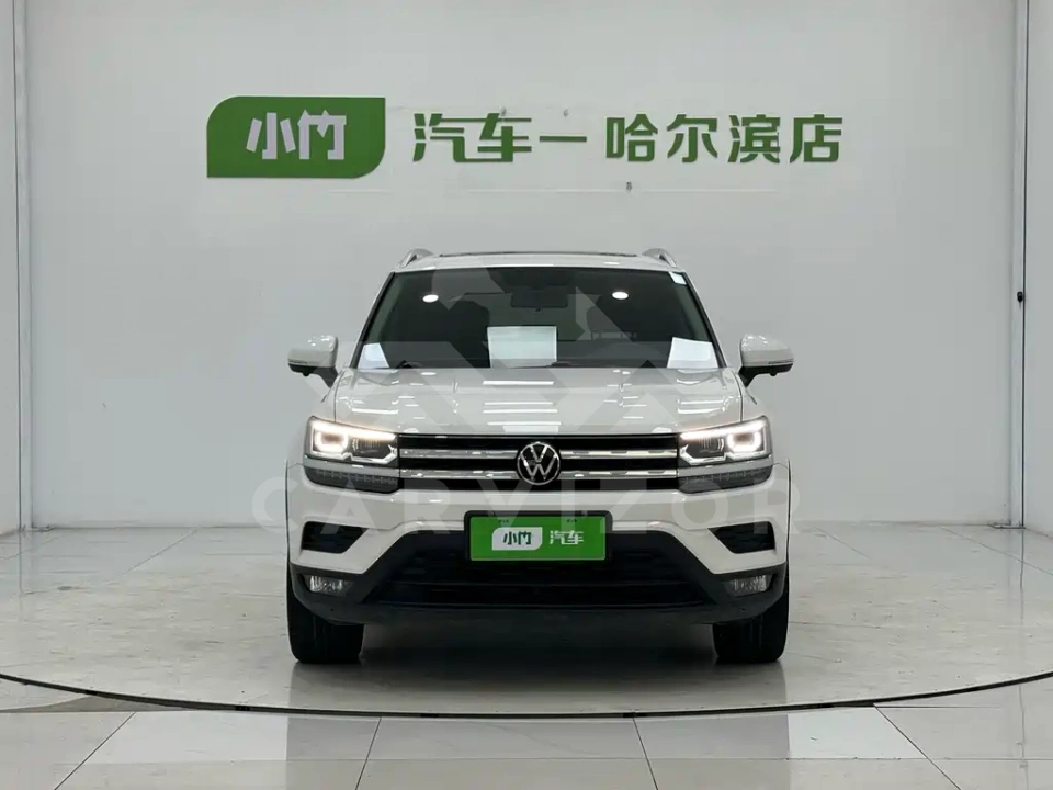 Volkswagen Tharu