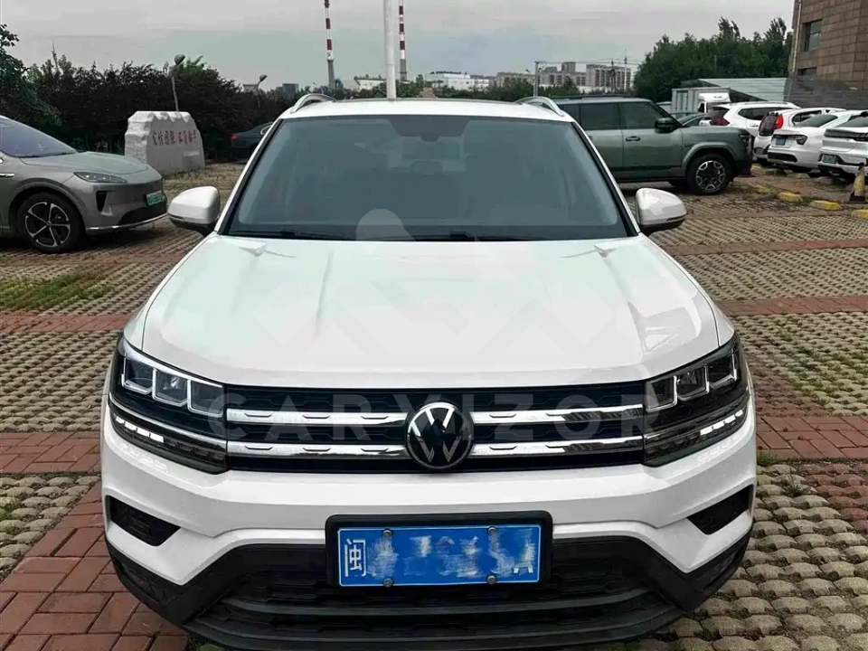 Volkswagen Tharu