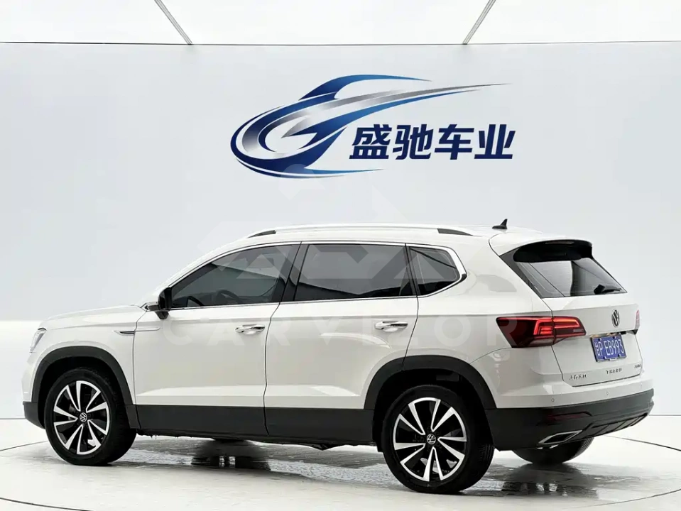 Volkswagen Tharu