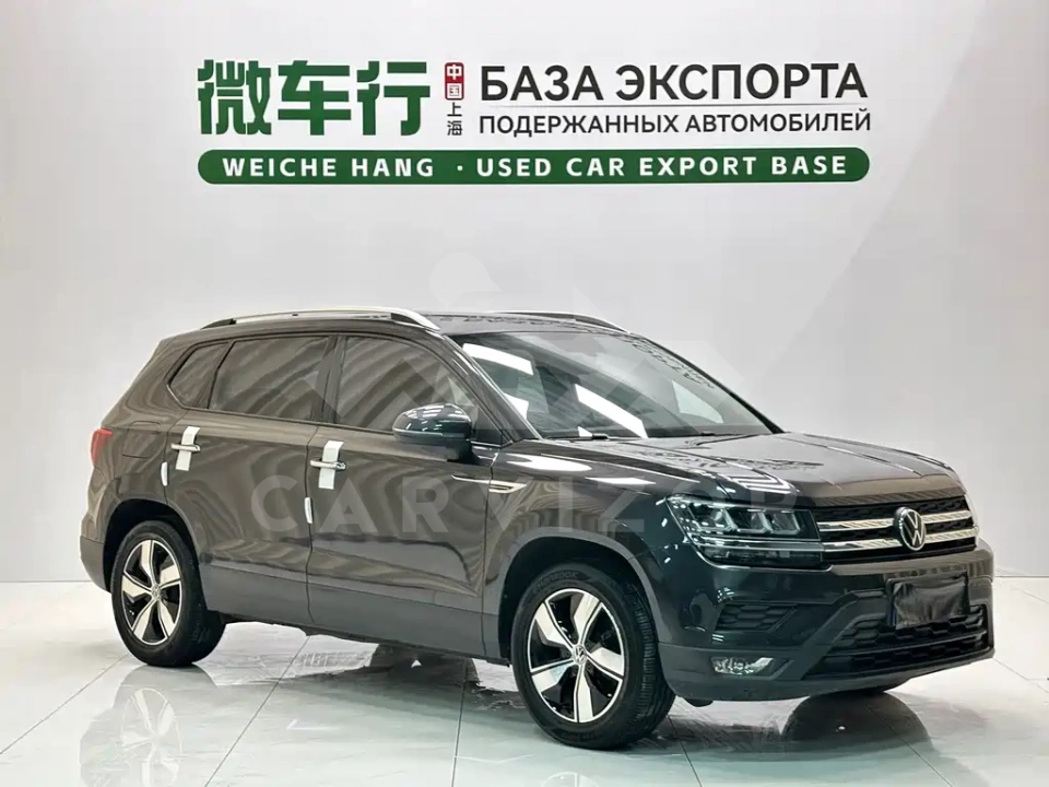 Volkswagen Tharu