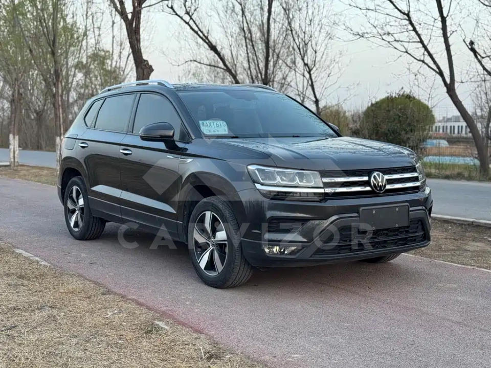 Volkswagen Tharu