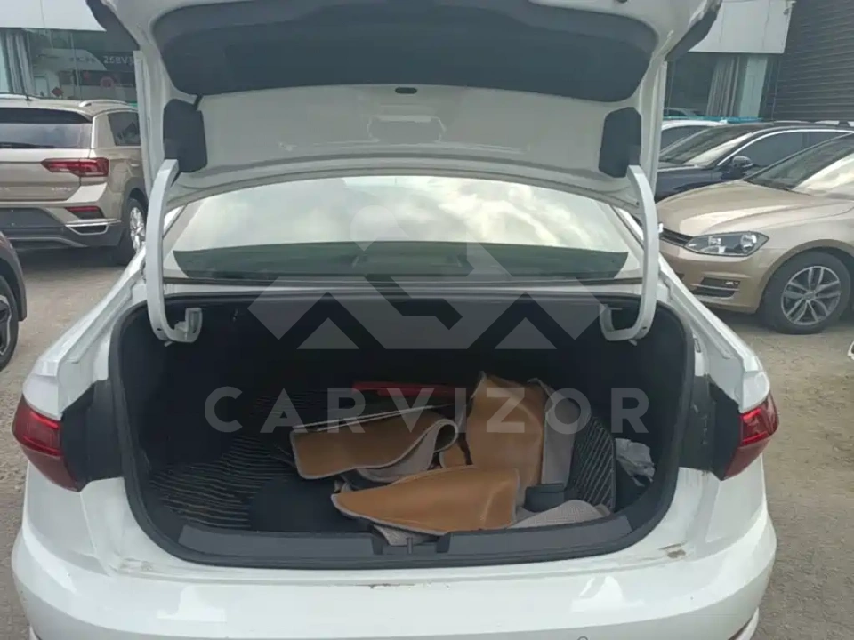 Volkswagen Sagitar