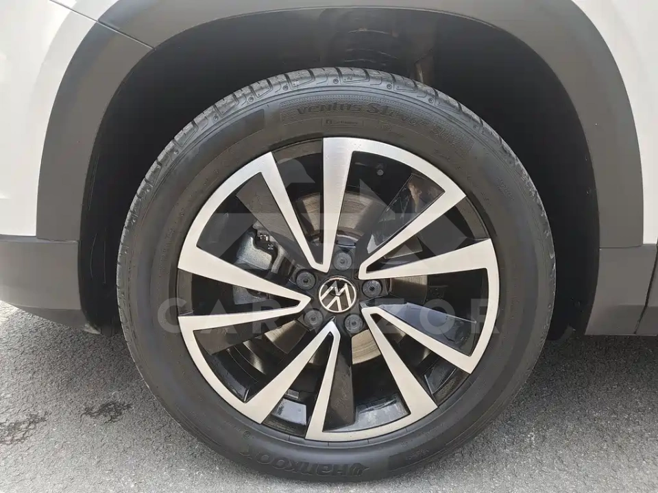 Volkswagen Tharu