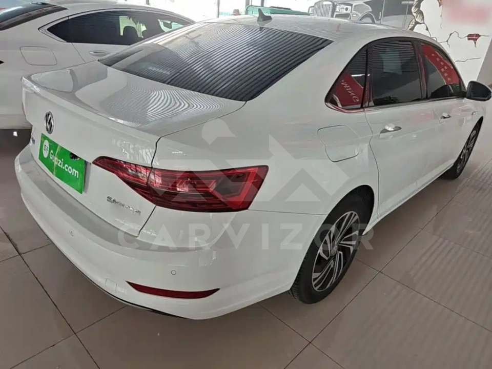 Volkswagen Sagitar