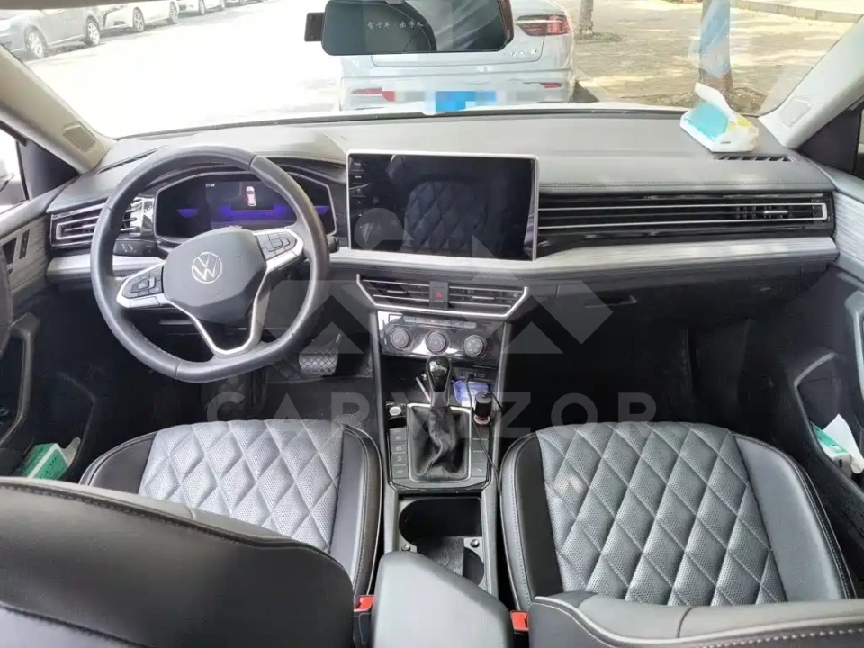 Volkswagen Sagitar