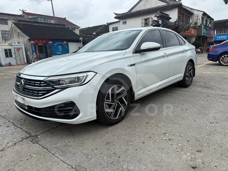 Volkswagen Sagitar