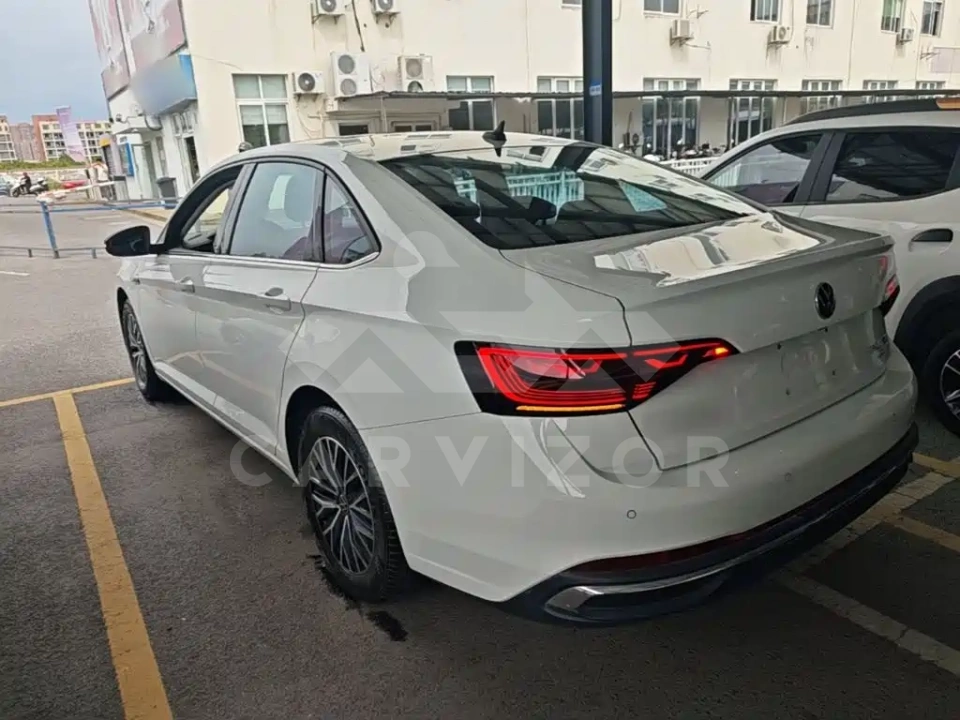 Volkswagen Sagitar