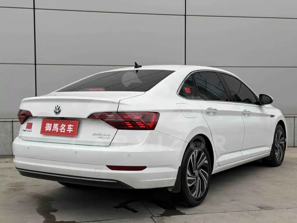 Volkswagen Sagitar