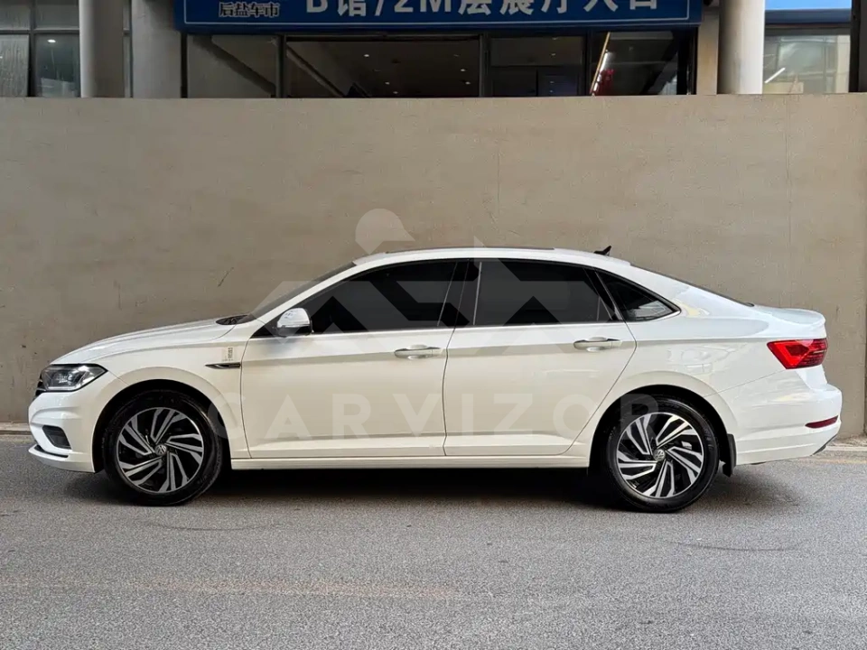Volkswagen Sagitar