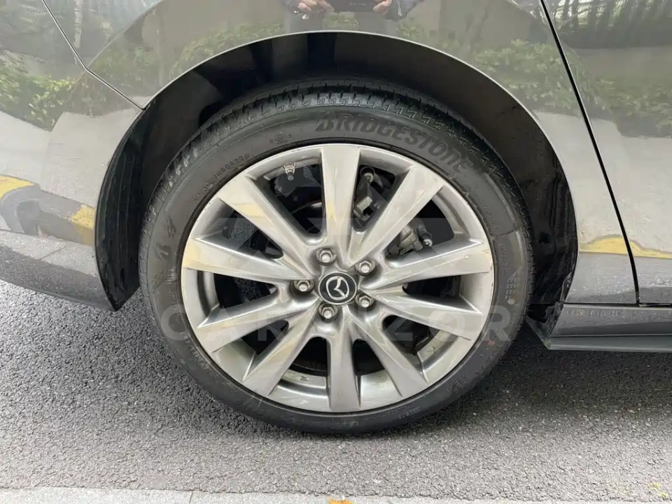 Mazda 3 Axela