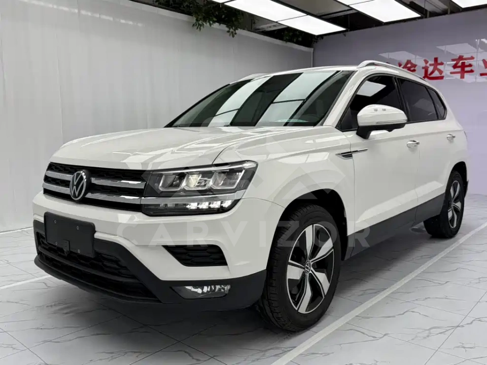 Volkswagen Tharu