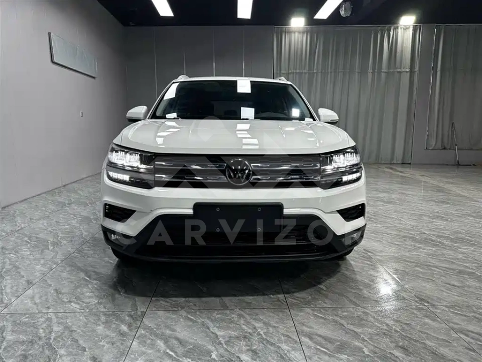 Volkswagen Tharu
