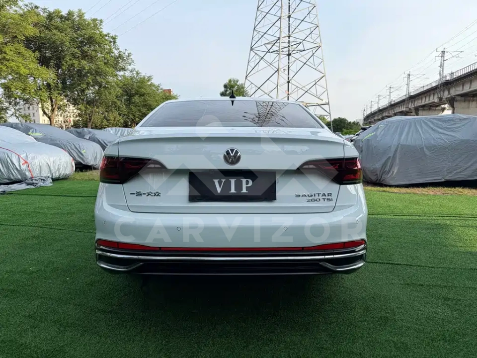 Volkswagen Sagitar