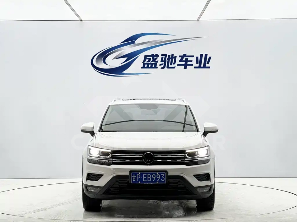 Volkswagen Tharu