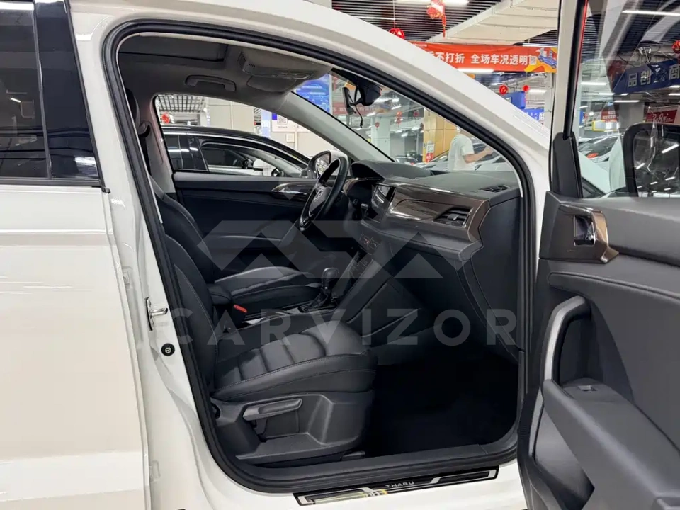 Volkswagen Tharu