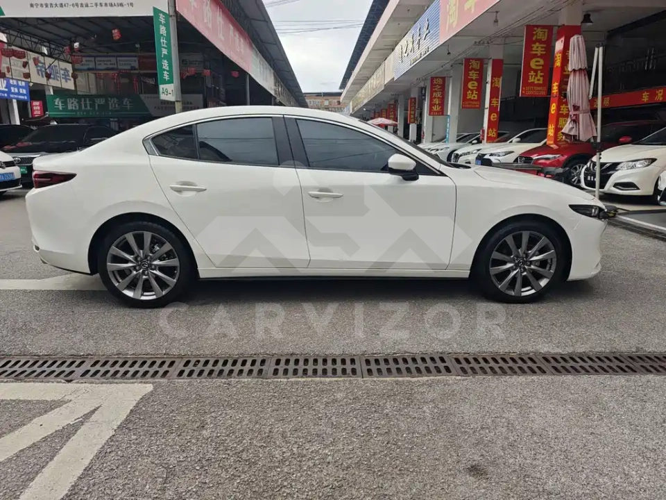 Mazda 3 Axela