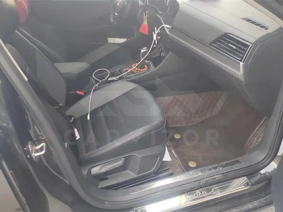 Volkswagen Sagitar