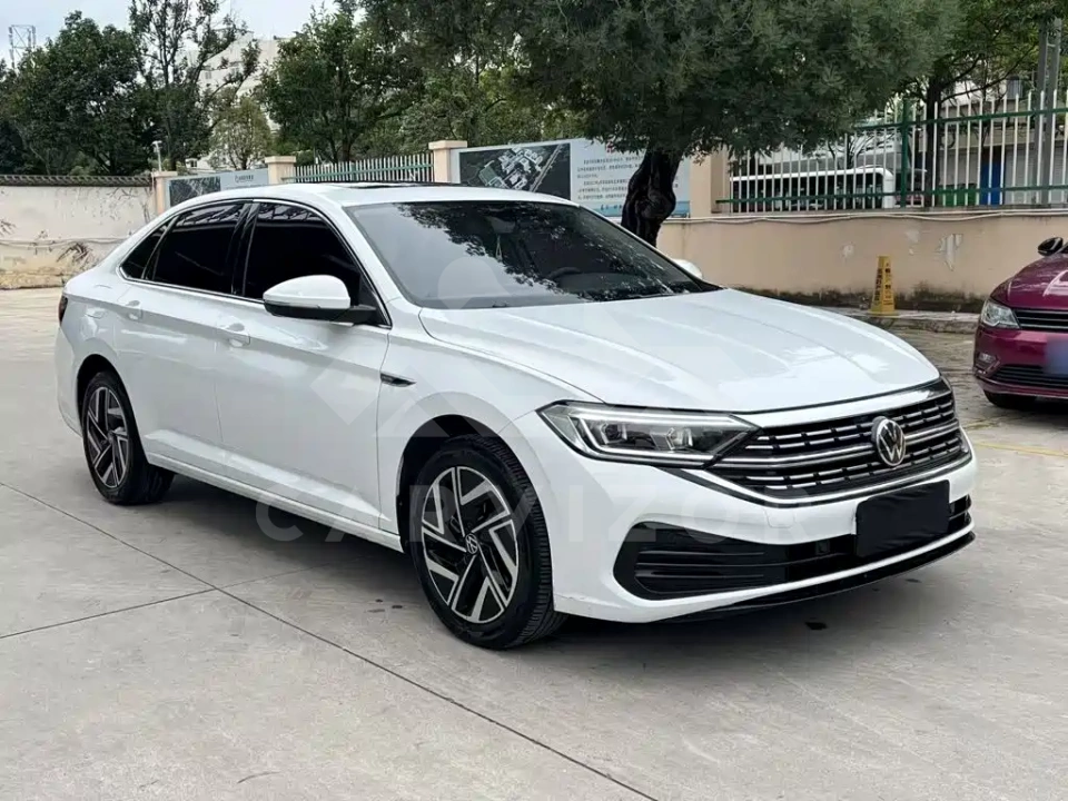 Volkswagen Sagitar