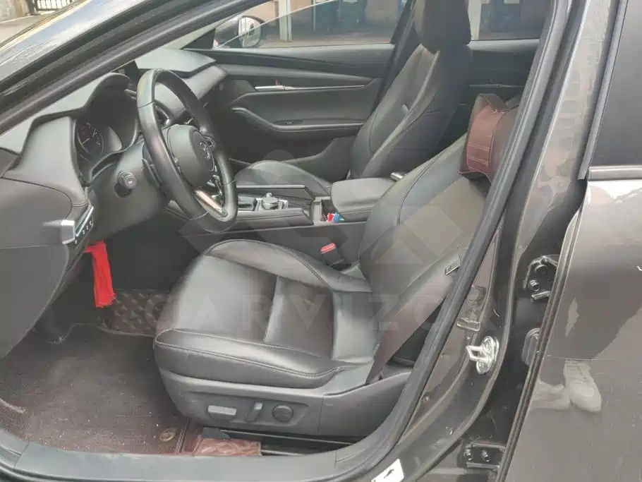 Mazda 3 Axela