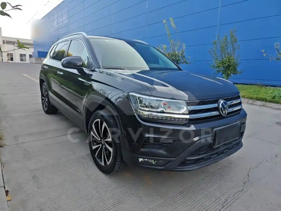 Volkswagen Tharu