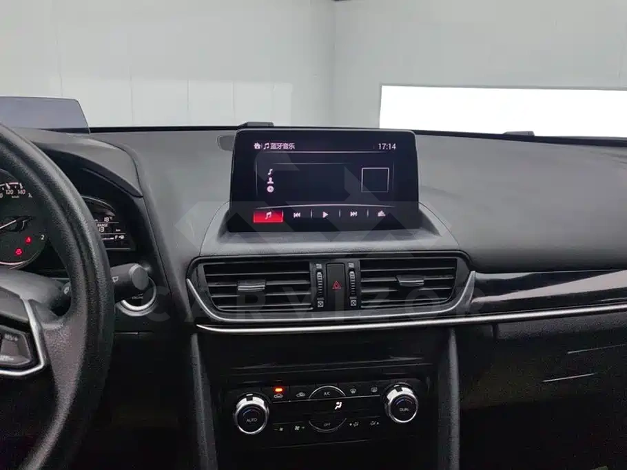 Mazda CX-4