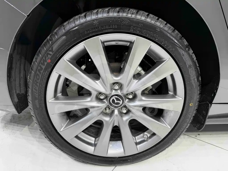 Mazda 3 Axela