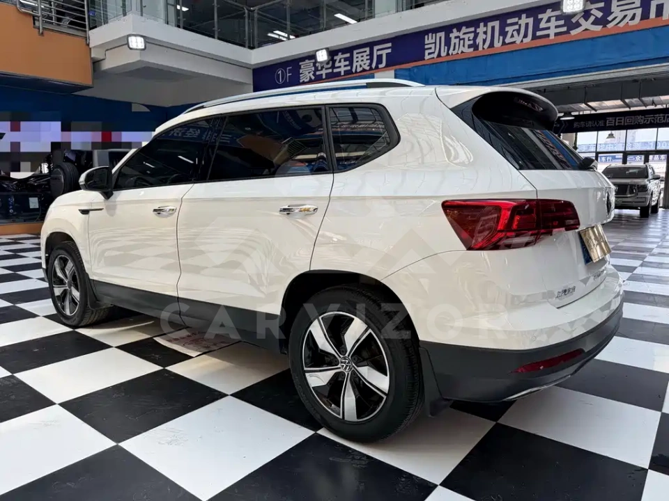 Volkswagen Tharu