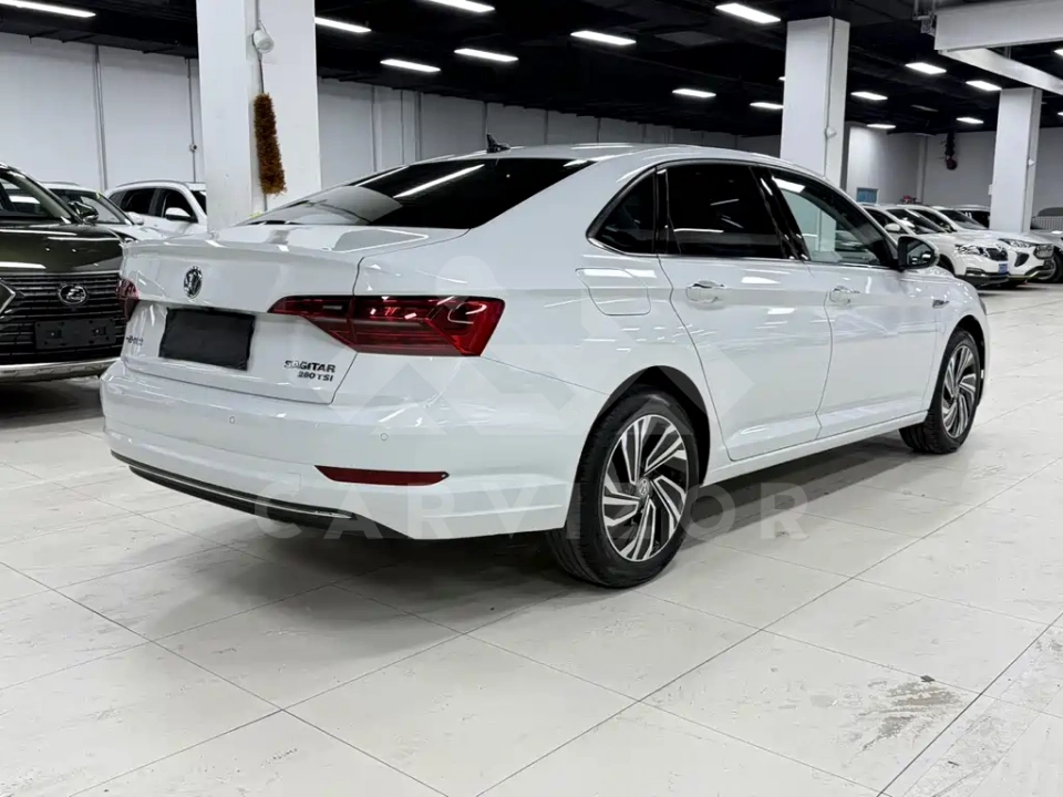 Volkswagen Sagitar