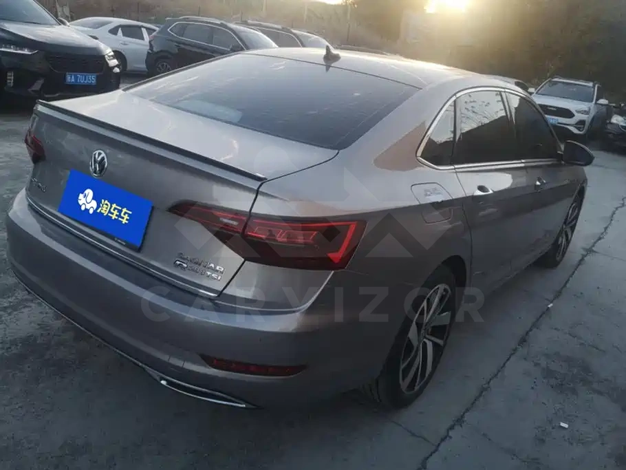 Volkswagen Sagitar
