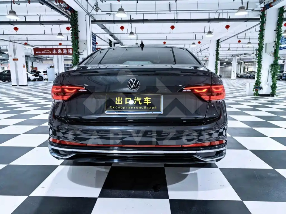 Volkswagen Sagitar