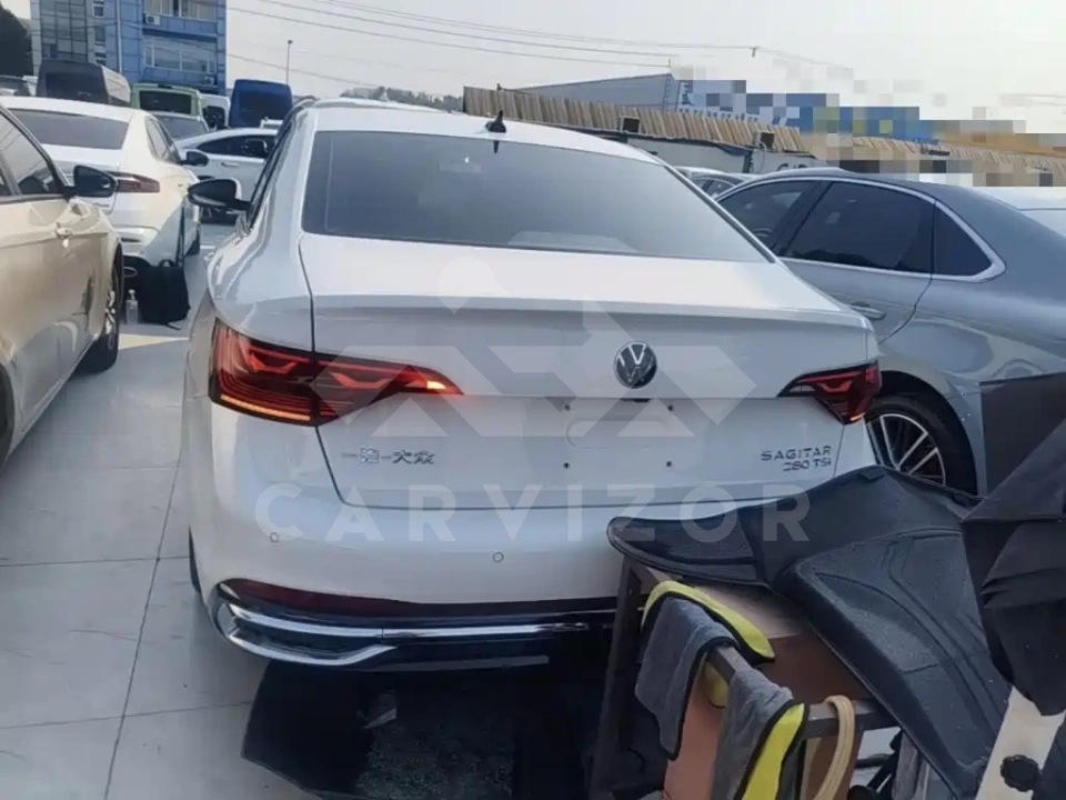 Volkswagen Sagitar