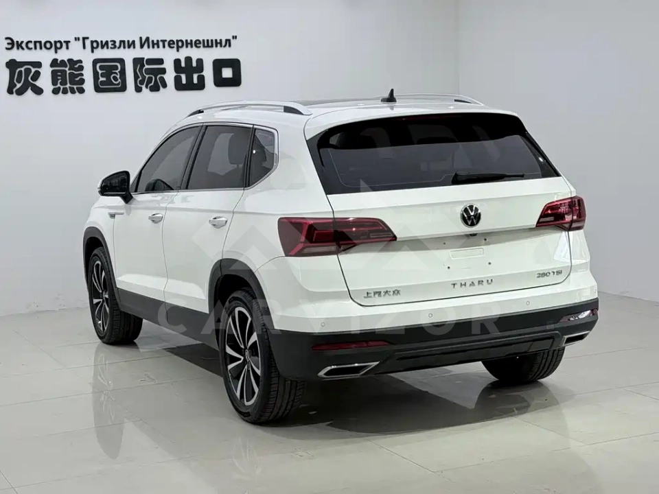 Volkswagen Tharu