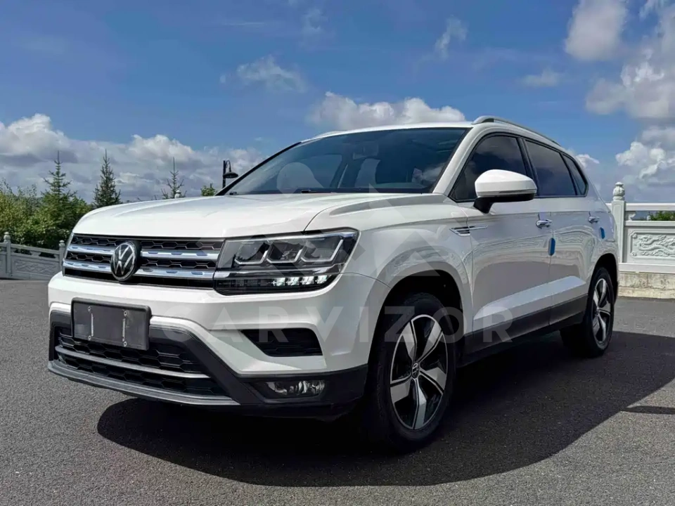 Volkswagen Tharu